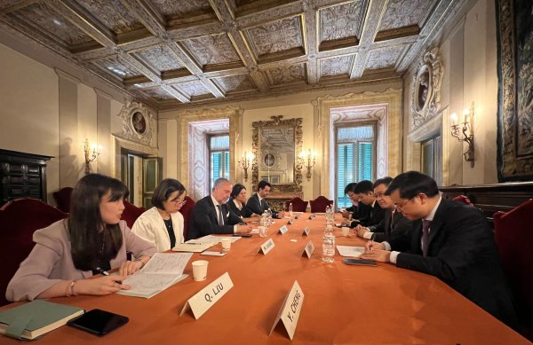 优配速至 北仲与国际统一私法协会(UNIDROIT)签署合作备忘录